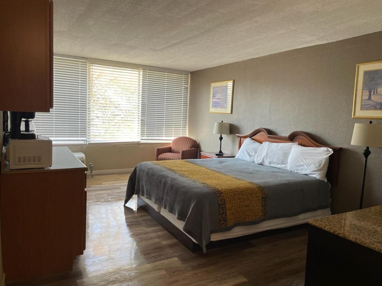 Apm Inn & Suites Martinsburg Ngoại thất bức ảnh